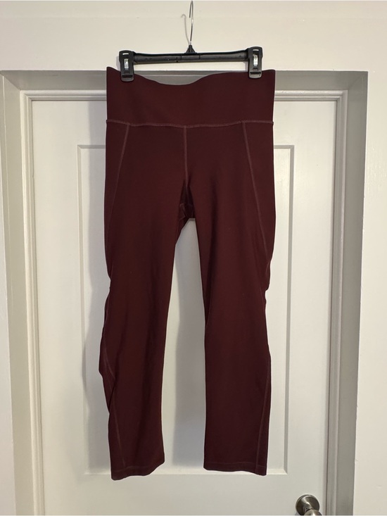 Old Navy Pants - Old Navy Active Elevated Legging in Burgundy